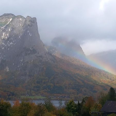 S'Rastl Direkt Mit Bergpanorama Apartment Grundlsee Bagian luar foto