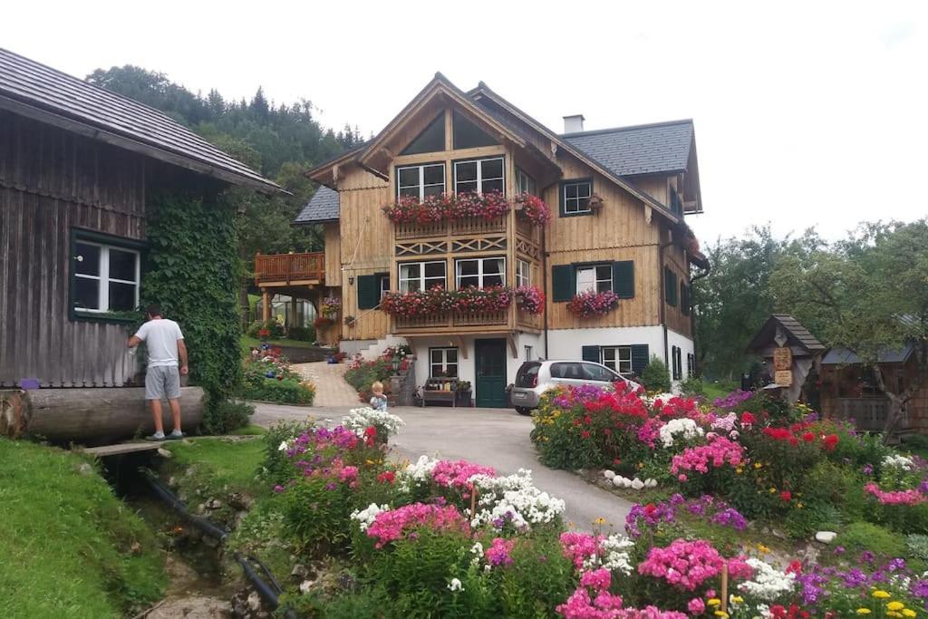 S'Rastl Direkt Mit Bergpanorama Apartment Grundlsee Bagian luar foto