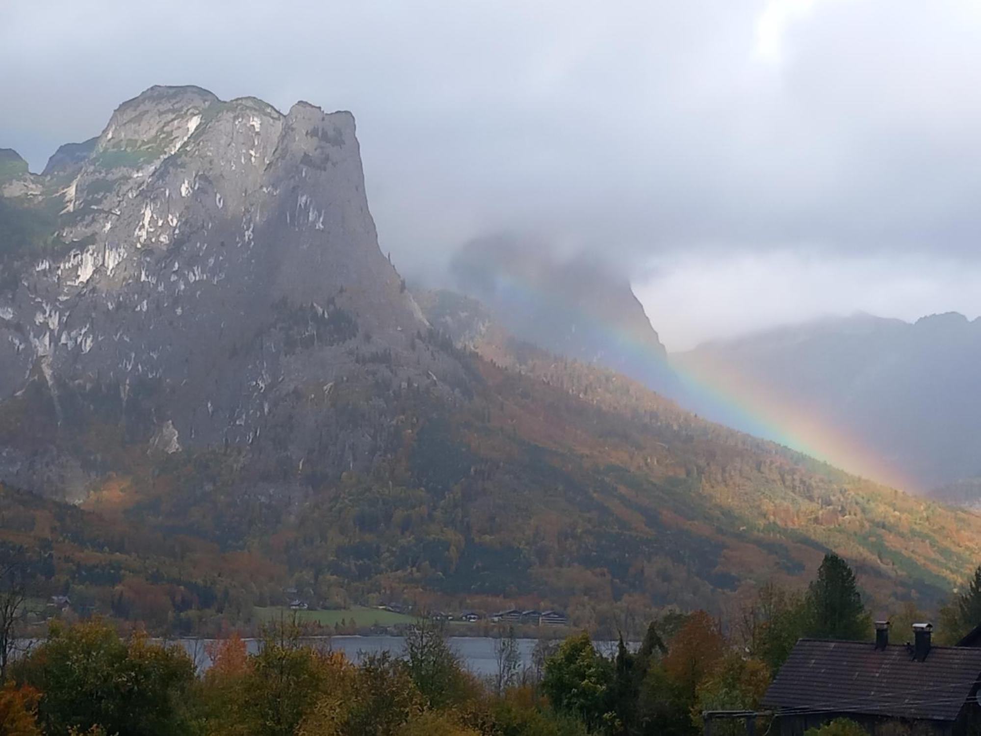 S'Rastl Direkt Mit Bergpanorama Apartment Grundlsee Bagian luar foto